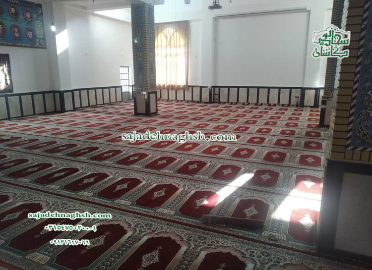 نصب فرش سجاده ای در مسجد الزهرا تنکابن